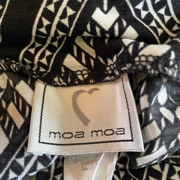 Moa Moa Long Black and White Skirt Size: Small - Picture 2 of 3